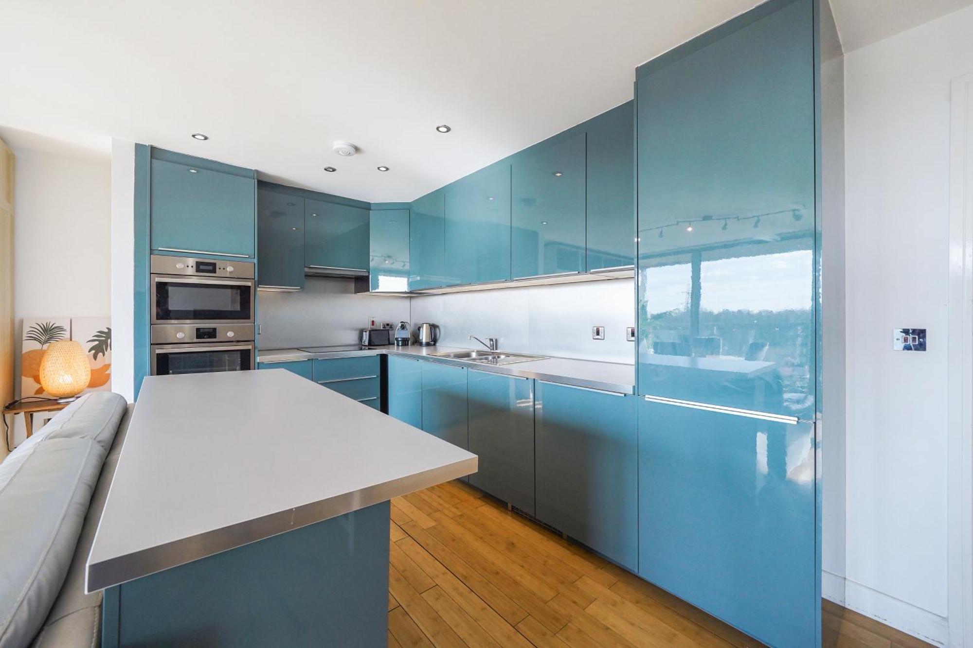 City Riverside - 2 Bedroom & Free Parking Barking  Exteriör bild