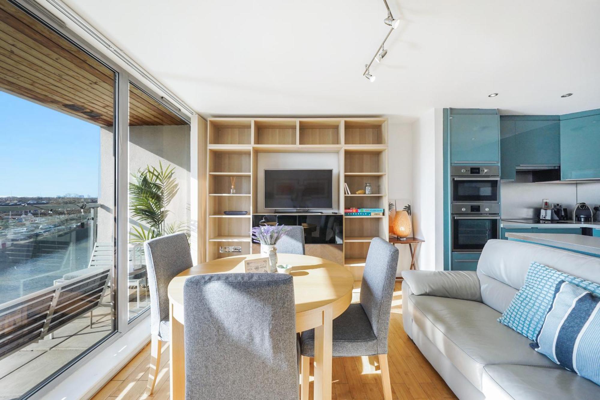 City Riverside - 2 Bedroom & Free Parking Barking  Exteriör bild