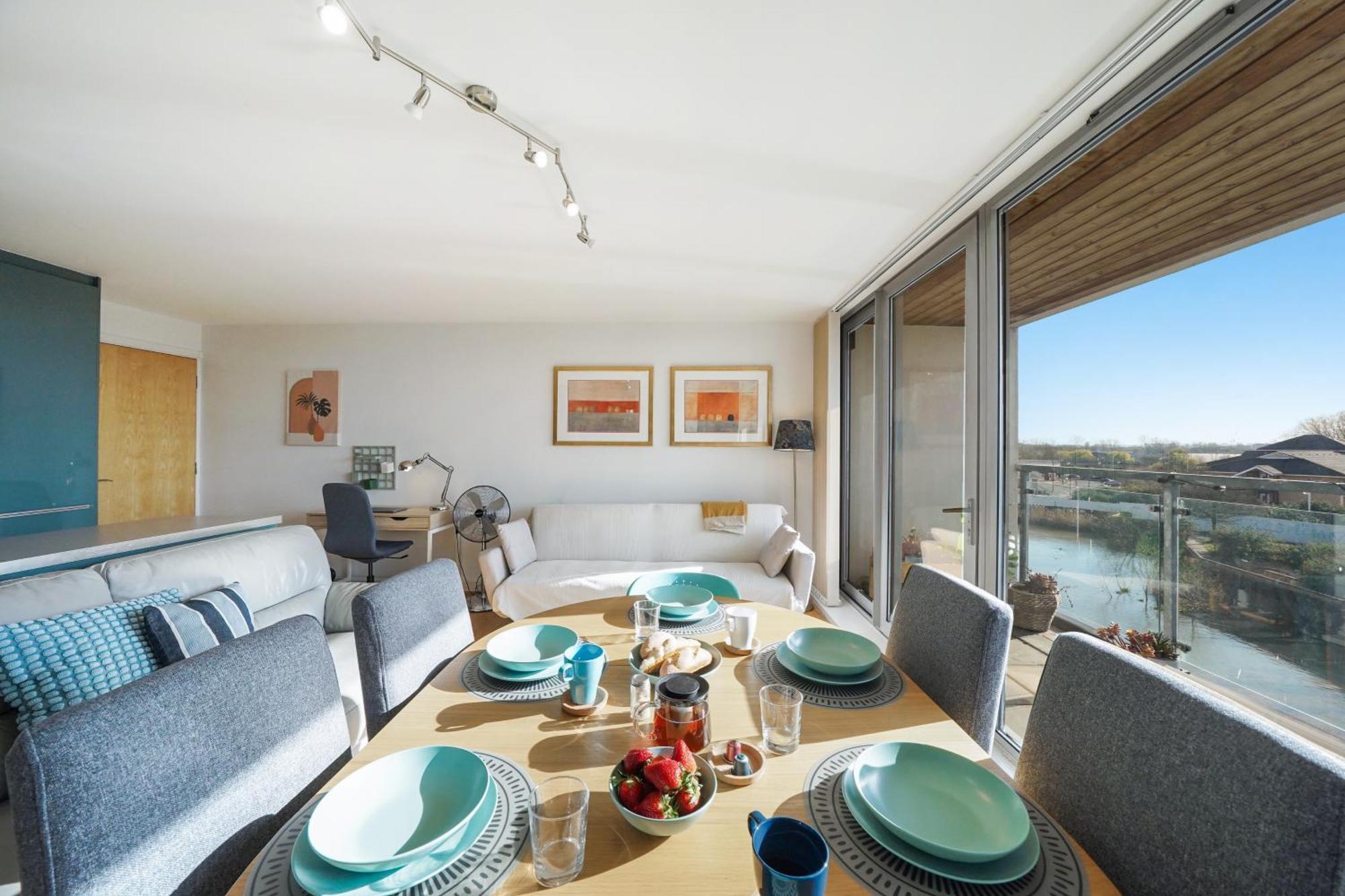 City Riverside - 2 Bedroom & Free Parking Barking  Exteriör bild